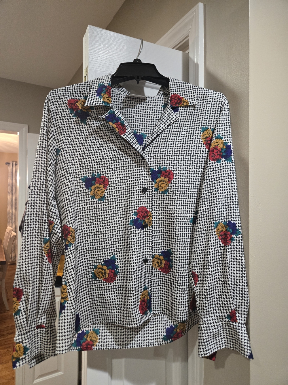 Vintage - Womens Black & White Houndstooth Floral Button-Up Shirt